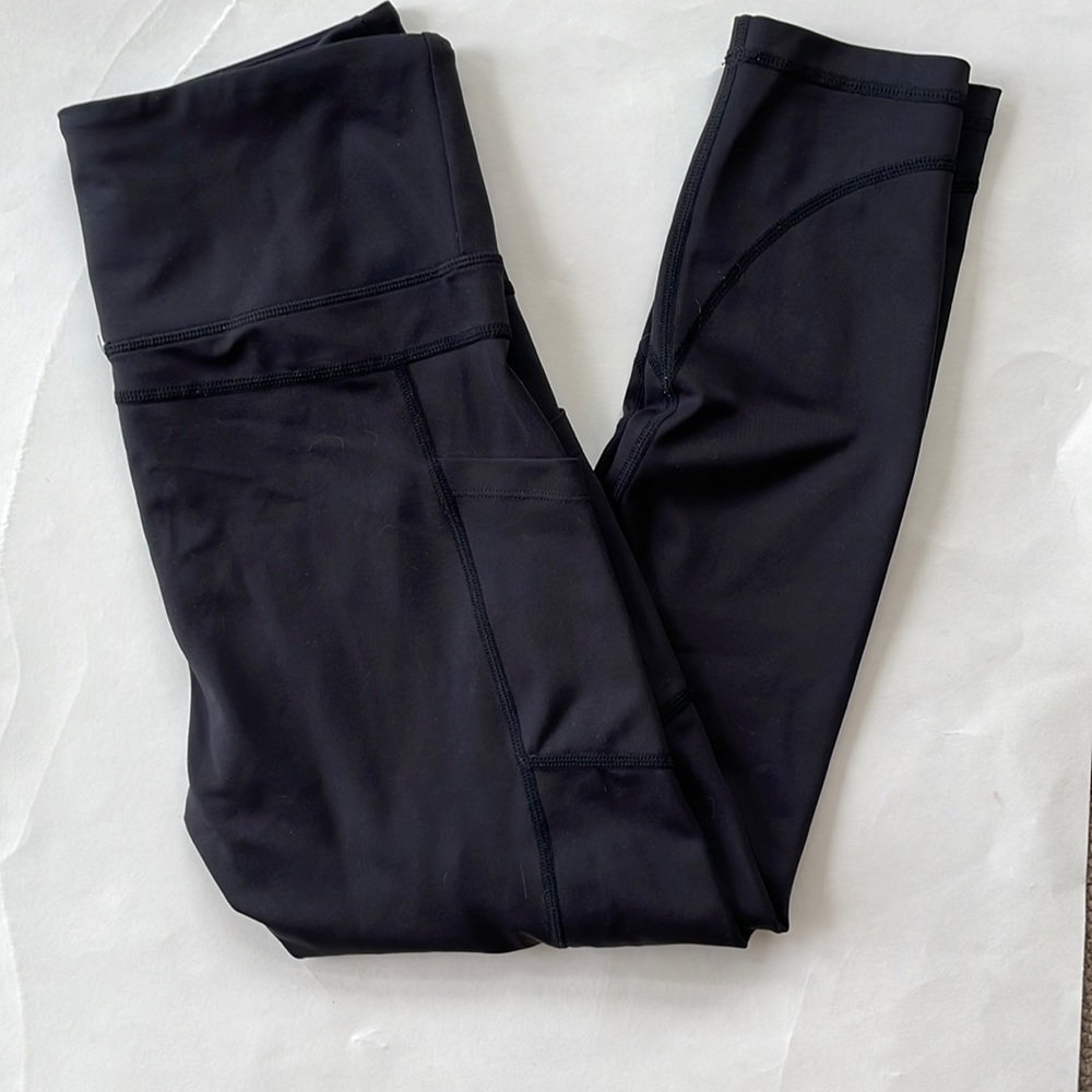 Zyia active 7/8 length light n tight LNT size 8-10 leggings